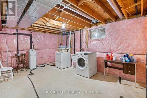 4 Mcgregor Court, Southgate, ON - Indoor Photo Showing Laundry Room