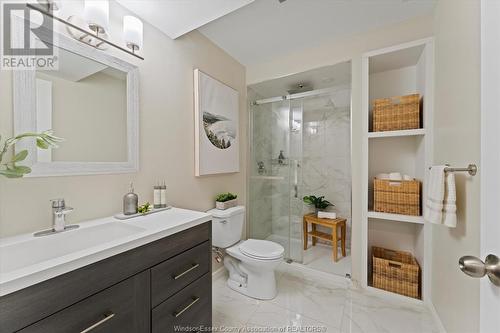 11819 Boulder Crescent, Windsor, ON - Indoor Photo Showing Bathroom