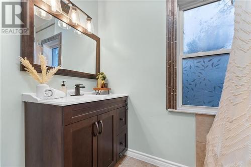 143 Harry Street, Renfrew, ON - Indoor Photo Showing Bathroom