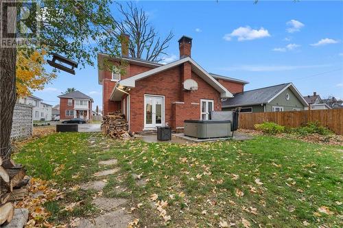 143 Harry Street, Renfrew, ON - Outdoor