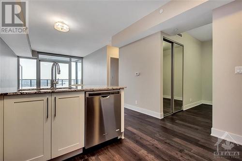 485 Richmond Road Unit#1402, Ottawa, ON - Indoor