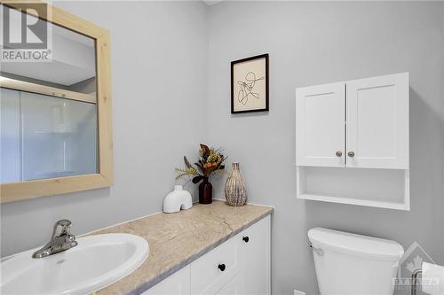 4251 Nixon Drive, Ottawa, ON - Indoor Photo Showing Bathroom