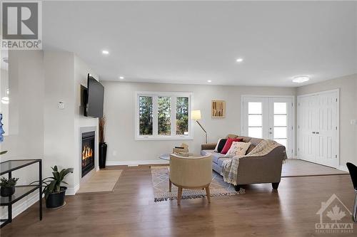 4251 Nixon Drive, Ottawa, ON - Indoor Photo Showing Living Room With Fireplace