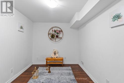 812 Jackpine Way, London, ON - Indoor Photo Showing Other Room