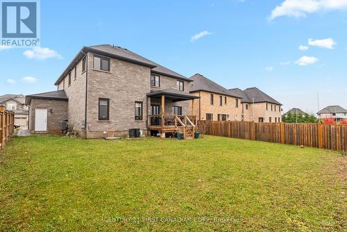 812 Jackpine Way, London, ON - Outdoor With Exterior