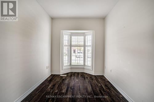 19 Tallforest Trail, Hamilton, ON - Indoor Photo Showing Other Room