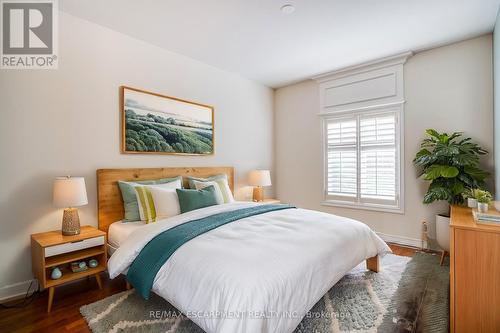 19 Tallforest Trail, Hamilton, ON - Indoor Photo Showing Bedroom