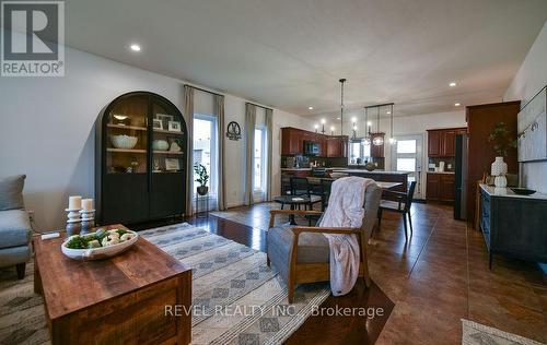 29 Majestic Drive, Timmins (Beaurivage), ON - Indoor Photo Showing Living Room