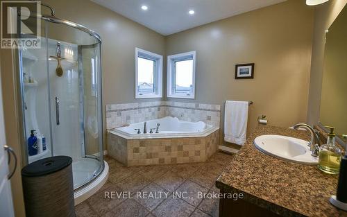 29 Majestic Drive, Timmins (Beaurivage), ON - Indoor Photo Showing Bathroom