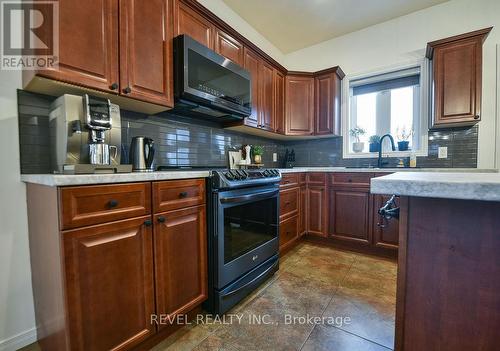 29 Majestic Drive, Timmins (Beaurivage), ON - Indoor Photo Showing Kitchen