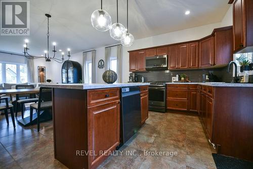 29 Majestic Drive, Timmins (Beaurivage), ON - Indoor Photo Showing Kitchen