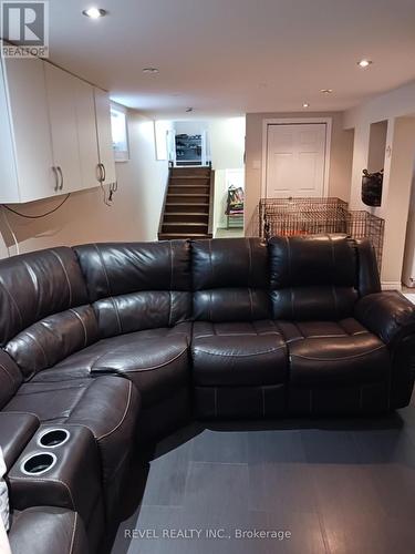 330 Belanger Avenue, Timmins (Timmins South - West), ON - Indoor Photo Showing Living Room