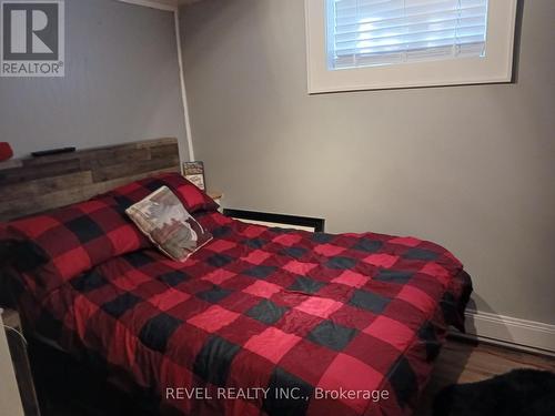 330 Belanger Avenue, Timmins (Timmins South - West), ON - Indoor Photo Showing Bedroom