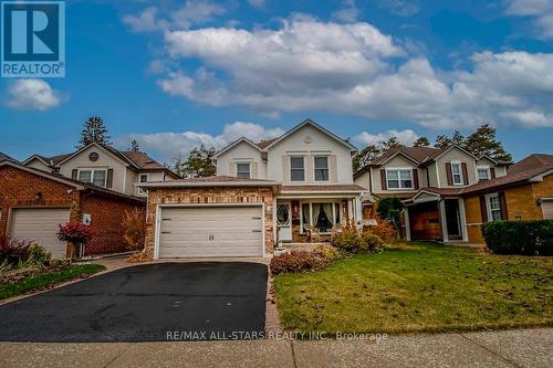 393 Elmwood Court, Oshawa (Samac), ON - Outdoor With Facade