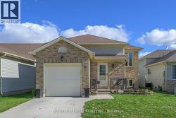 20 - 325 LIGHTHOUSE ROAD  London, ON N6M 1H8