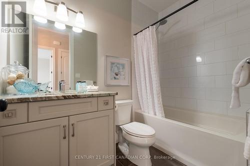 2263 Callingham Drive, London, ON - Indoor Photo Showing Bathroom