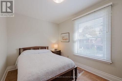 41 Gerrard Street, London, ON - Indoor Photo Showing Bedroom