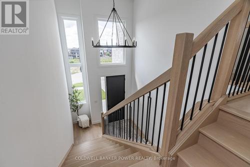 2692 Heardcreek Trail, London, ON - Indoor Photo Showing Other Room