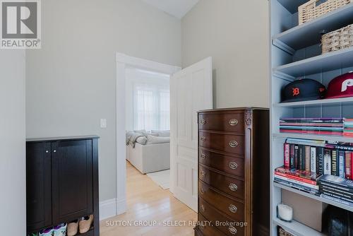 918 Wellington Street, London, ON - Indoor Photo Showing Other Room