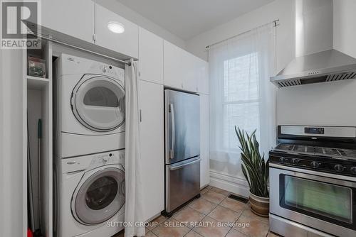 918 Wellington Street, London, ON - Indoor Photo Showing Laundry Room