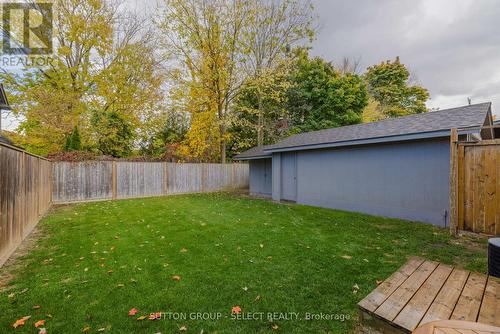 918 Wellington Street, London, ON - Outdoor With Backyard