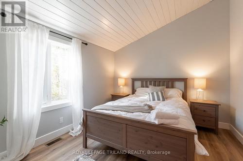 20 Keith Crescent, Bluewater (Bayfield), ON - Indoor Photo Showing Bedroom