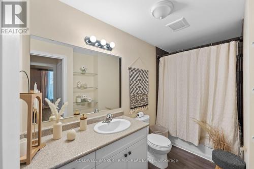 #5 - 1430 Gord Vinson Avenue, Clarington (Courtice), ON - Indoor Photo Showing Bathroom