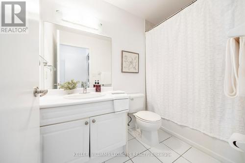 2711 - 600 Fleet Street, Toronto, ON - Indoor Photo Showing Bathroom