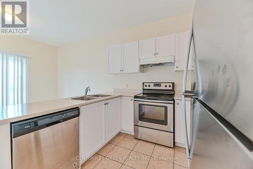 109 Diana Drive, Orillia, ON - Indoor Photo Showing Kitchen With Double Sink