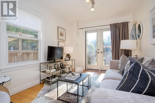 45 Galley Avenue, Toronto, ON - Indoor Photo Showing Living Room