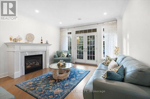 5 Classic Drive, Brampton, ON - Indoor Photo Showing Living Room With Fireplace