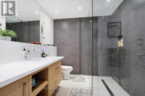 5 Classic Drive, Brampton, ON - Indoor Photo Showing Bathroom