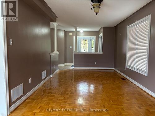 325 Vellore Avenue, Vaughan, ON - Indoor Photo Showing Other Room