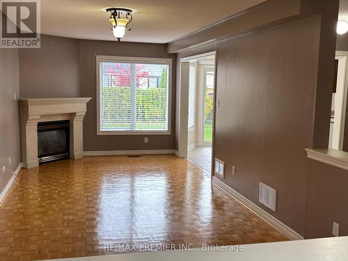 325 Vellore Avenue, Vaughan, ON - Indoor With Fireplace