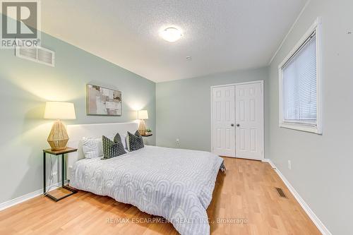 435 March Crescent, Oakville, ON - Indoor Photo Showing Bedroom