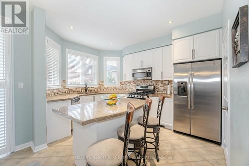 4 Listcreek Road, Brampton, ON - Indoor Photo Showing Kitchen With Upgraded Kitchen