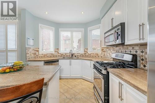 4 Listcreek Road, Brampton, ON - Indoor Photo Showing Kitchen