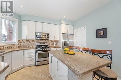 4 Listcreek Road, Brampton, ON - Indoor Photo Showing Kitchen