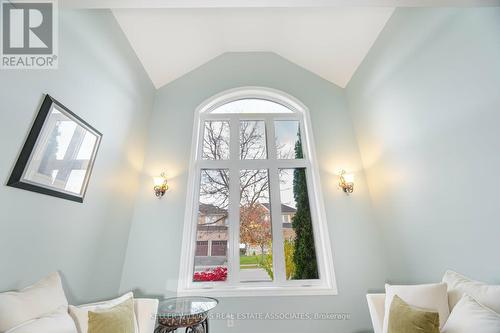 4 Listcreek Road, Brampton, ON - Indoor Photo Showing Other Room