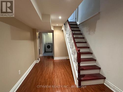 725 Ashburnham Place, Mississauga, ON - Indoor Photo Showing Other Room