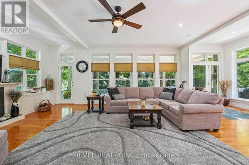 8181 Indian Trail, Guelph/Eramosa, ON - Indoor Photo Showing Living Room With Fireplace