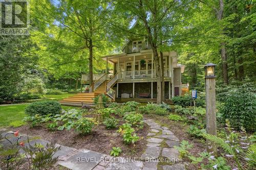 8181 Indian Trail, Guelph/Eramosa, ON - Outdoor With Deck Patio Veranda