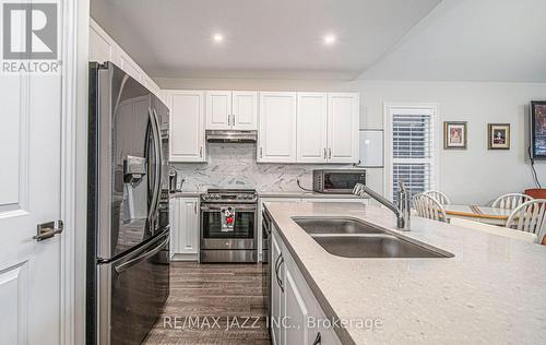 37 Corbett Street, Port Hope, ON - Indoor Photo Showing Kitchen With Double Sink With Upgraded Kitchen