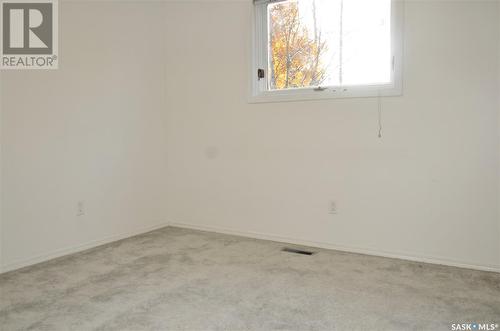 119 Bentham Crescent, Saskatoon, SK - Indoor Photo Showing Other Room