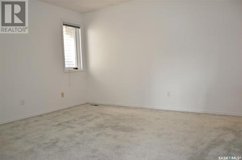 119 Bentham Crescent, Saskatoon, SK - Indoor Photo Showing Other Room