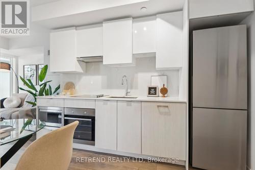 2215 - 195 Redpath Avenue, Toronto, ON - Indoor Photo Showing Kitchen