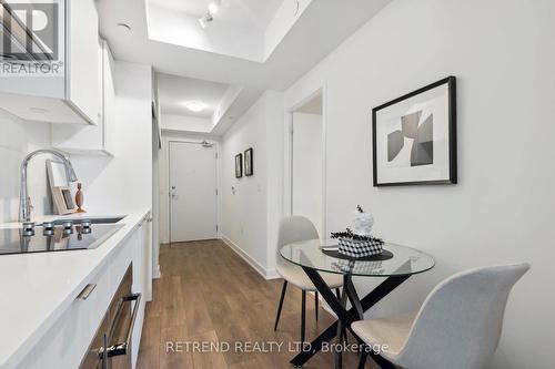 2215 - 195 Redpath Avenue, Toronto, ON - Indoor Photo Showing Dining Room