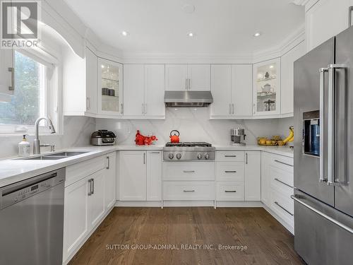 19 Nevada Avenue, Toronto, ON - Indoor Photo Showing Kitchen With Stainless Steel Kitchen With Double Sink With Upgraded Kitchen