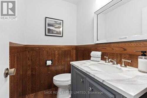 27 Yatesbury Road, Toronto, ON - Indoor Photo Showing Bathroom