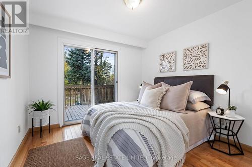 27 Yatesbury Road, Toronto, ON - Indoor Photo Showing Bedroom